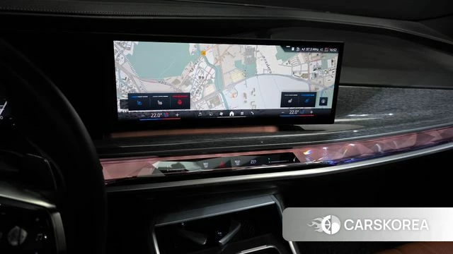 BMW 7 Series (G70) 2023 Черный из Кореи, фото 5