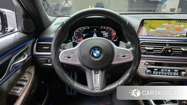 BMW 7 Series (G11) 2022 Серебристо-серый из Кореи, фото 5