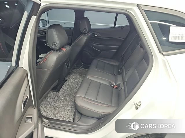 Chevrolet (GM Daewoo) Trax Crossover 2023 Белый из Кореи, фото 5