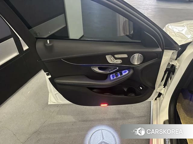 Mercedes-Benz C-class 2021 Белый из Китая, фото 5