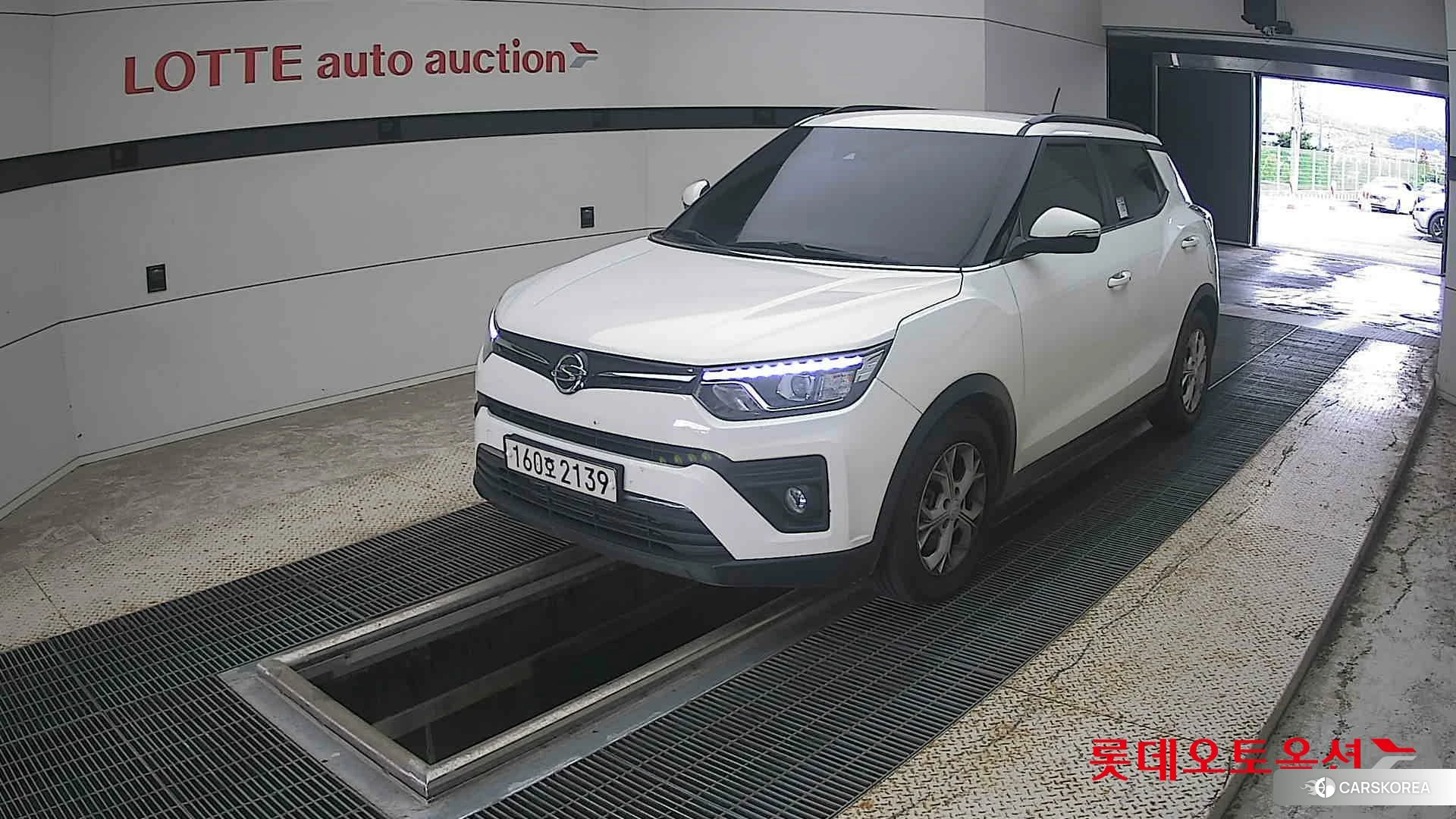 SsangYong Tivoli 2021 Grand White из Кореи, фото 5