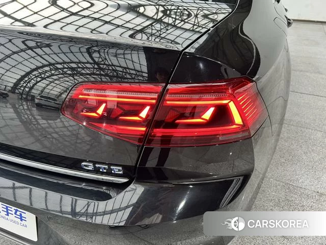 Volkswagen Magotan 2021 Черный из Китая, фото 5