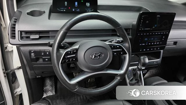 Hyundai Staria 2023 Белый из Кореи, фото 5