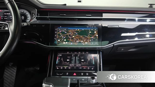 Audi A8 (D5) 2021 Черный из Кореи, фото 5
