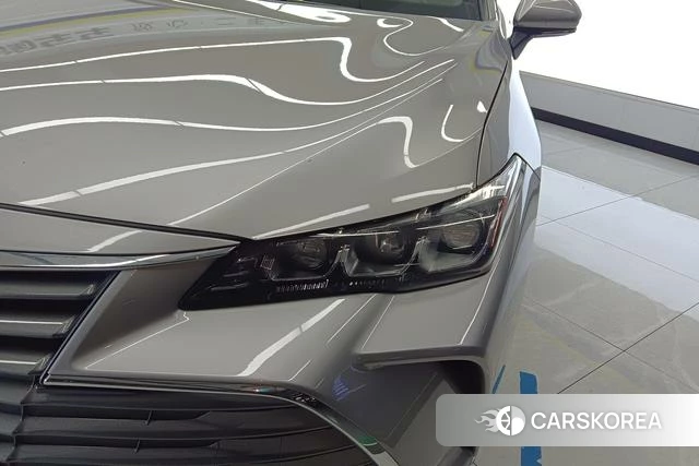 Toyota Avalon 2022 Темно-серый из Китая, фото 5
