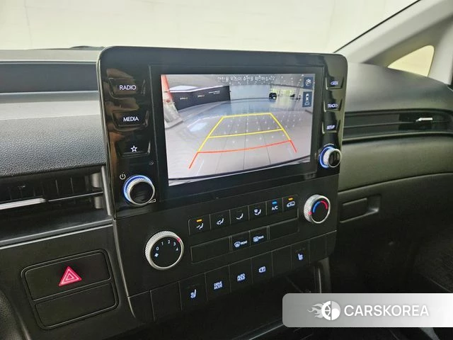 Hyundai Staria 2022 Серебряный из Кореи, фото 5