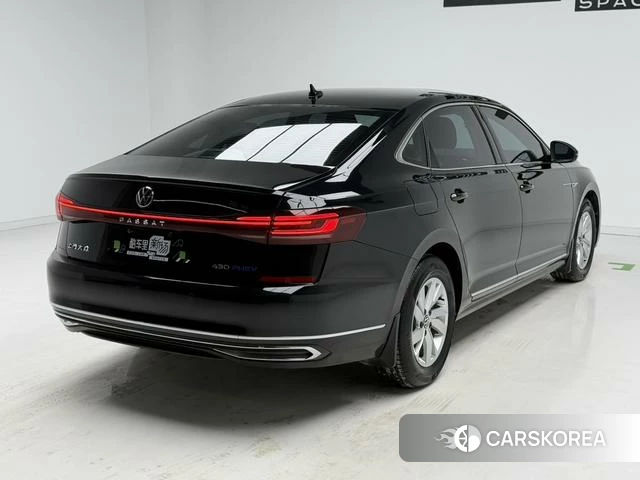 Volkswagen Passat 2022 Черный из Китая, фото 5