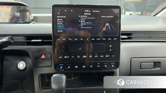 Hyundai Staria 2023 Белый из Кореи, фото 5