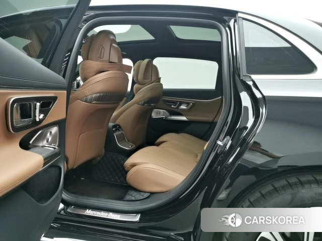 Mercedes-Benz E-Class 2025 Черный из Китая, фото 5