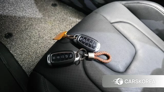 Hyundai Avante (CN7) 2020 Серебристо-серый из Кореи, фото 5