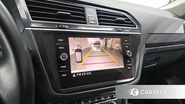 Volkswagen Tiguan second Generation 2019 Серебряный из Кореи, фото 5