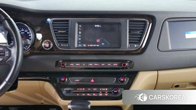 Kia The New Carnival 2018 Белый из Кореи, фото 5