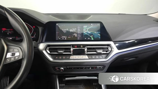 BMW 3 Series (G20) 2019 Белый из Кореи, фото 5