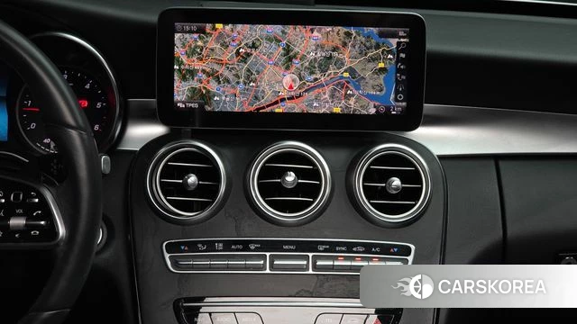 Mercedes-Benz C-Class W205 2018 Белый из Кореи, фото 5