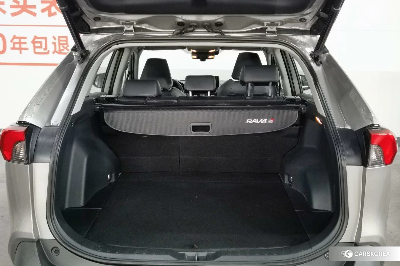 Toyota RAV4 2019 Темно-серый из Китая, фото 5
