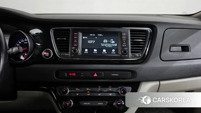 Kia The New Carnival 2018 Черный из Кореи, фото 5