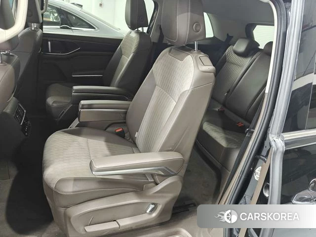 Volkswagen Viloran 2024 Черный из Китая, фото 5