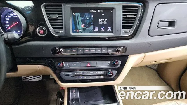 Kia The New Carnival 2019 Черный из Кореи, фото 5