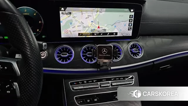 Mercedes-Benz E-Class W213 2022 Белый из Кореи, фото 5