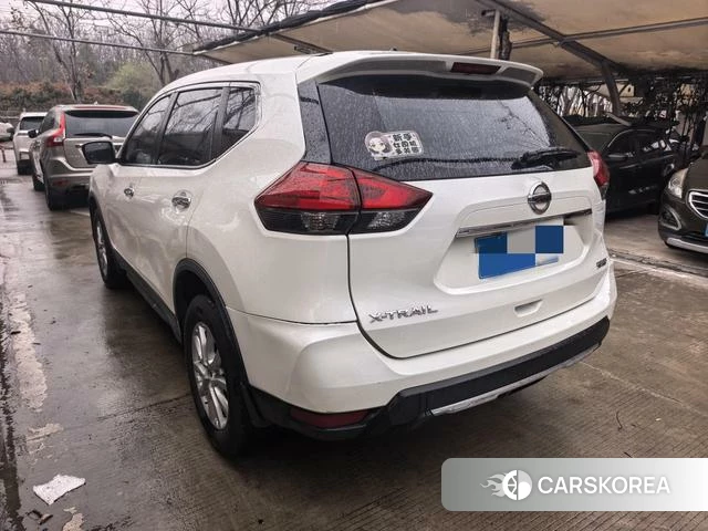 Nissan X-Trail 2021 Белый из Китая, фото 5