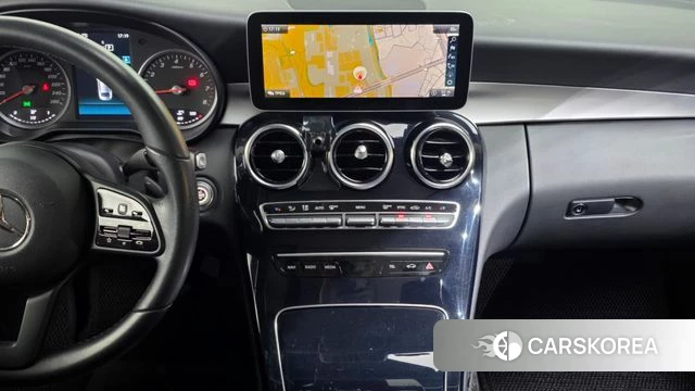 Mercedes-Benz C-Class W205 2019 Белый из Кореи, фото 5