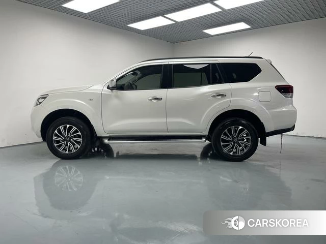 Nissan Terra 2021 Белый из Китая, фото 5