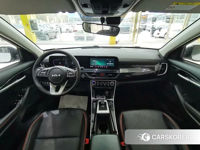 Kia Seltos 2023 Белый из Китая, фото 5