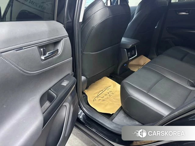 Toyota Venza 2023 Черный из Китая, фото 5