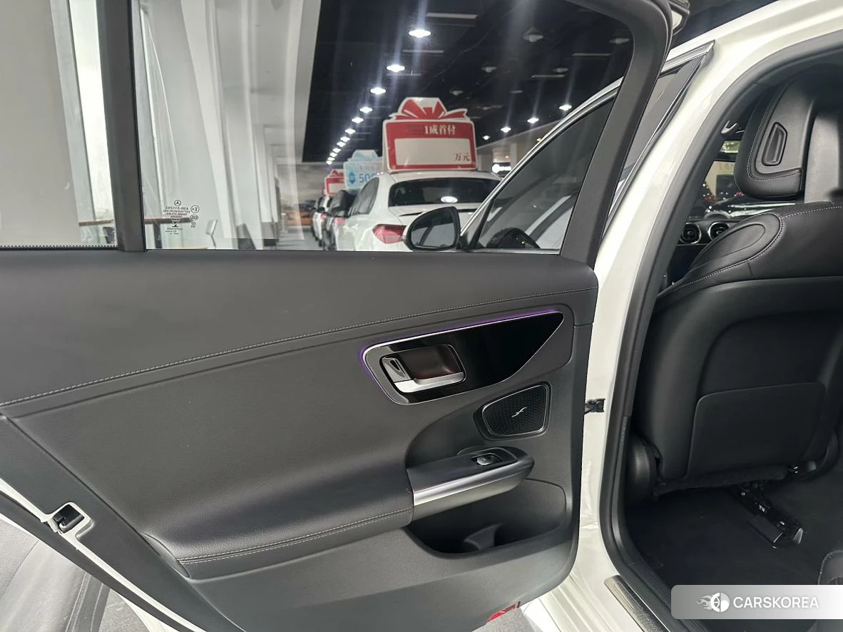 Mercedes-Benz C-class 2021 Белый из Китая, фото 5