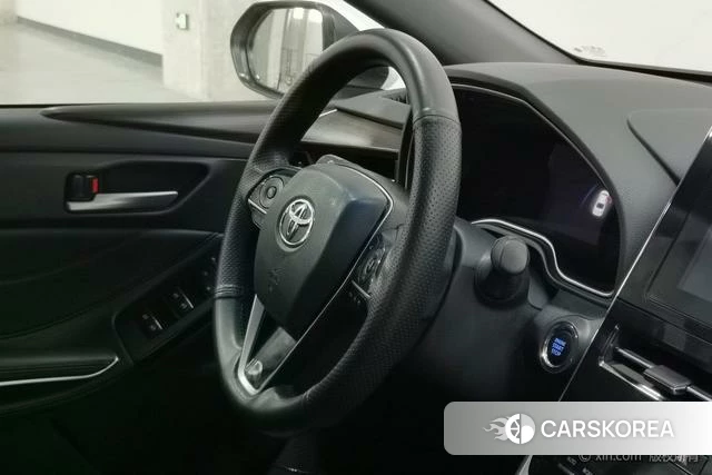 Toyota Avalon 2023 Белый из Китая, фото 5