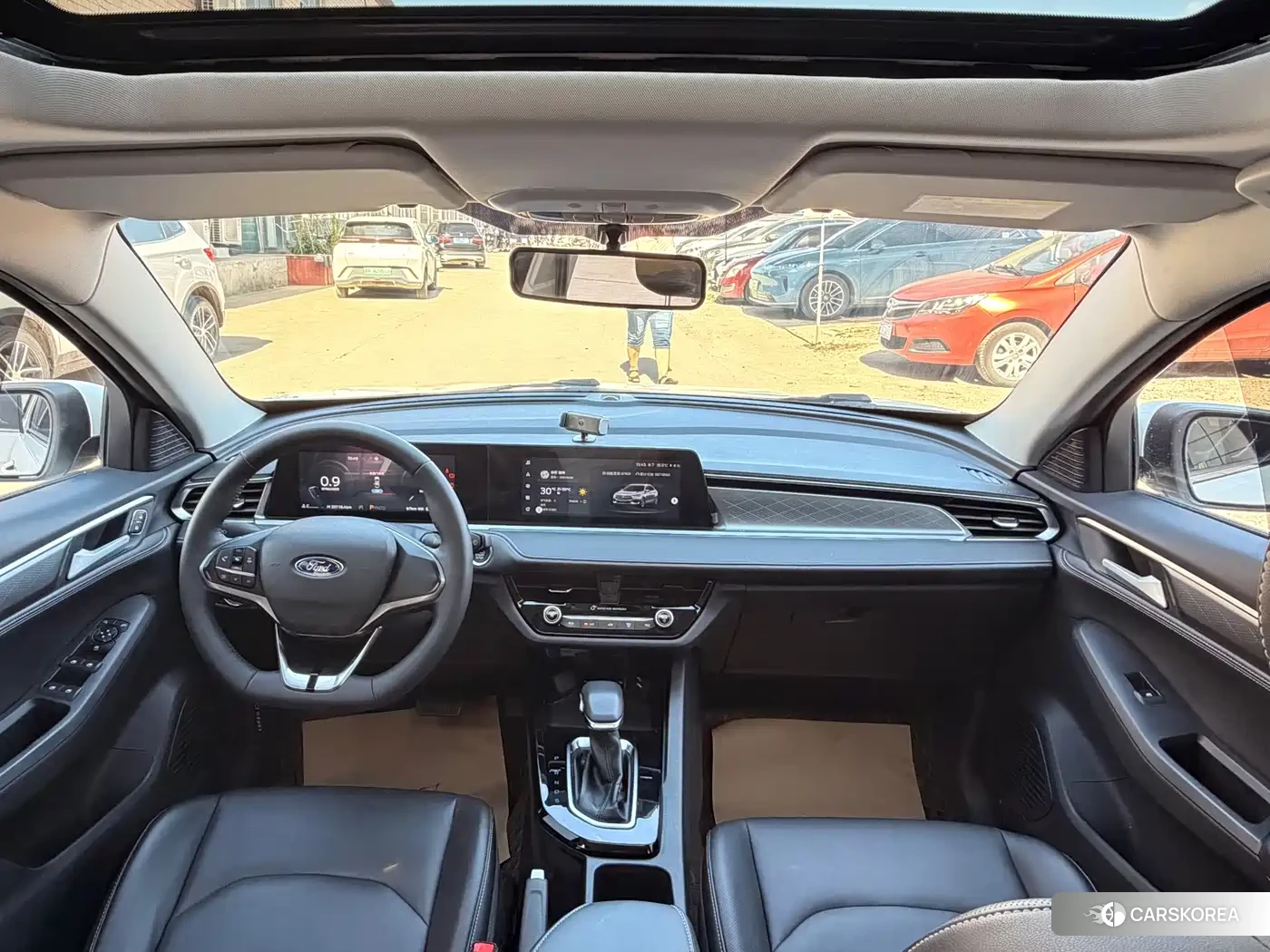 Ford Escort 2022 Белый из Китая, фото 5