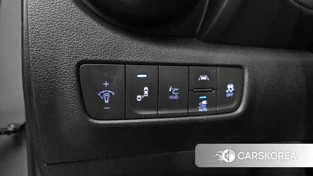Hyundai Kona Electric 2019 Серебристо-серый из Кореи, фото 5