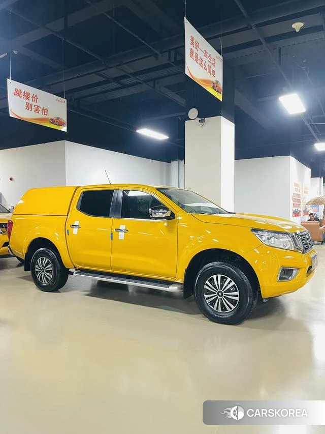 Nissan Navara 2022 Желтый из Китая, фото 5