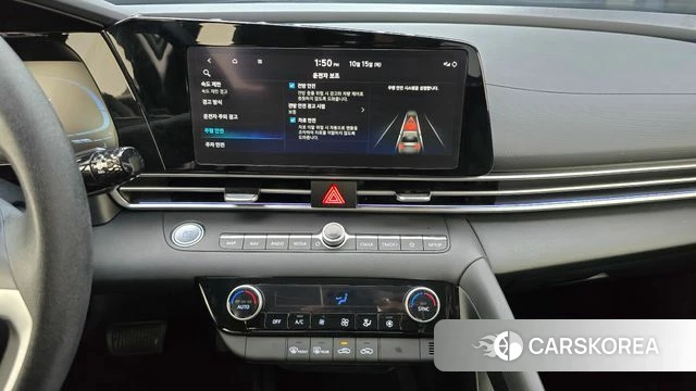 Hyundai The New Avante (CN7) 2023 Белый из Кореи, фото 5