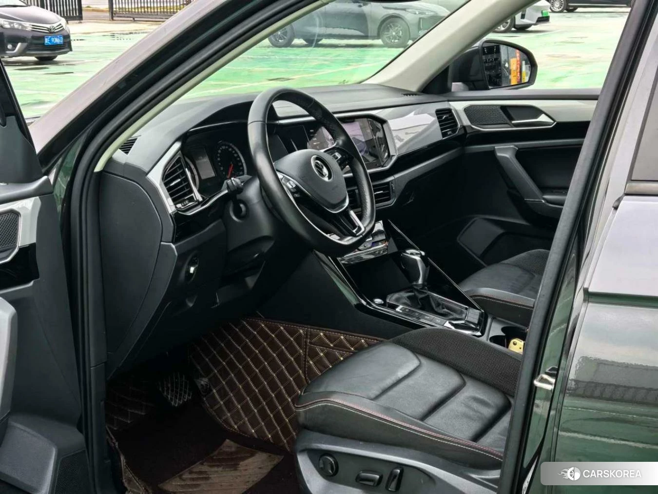 Volkswagen Tayron 2021 Серебристо-серый из Китая, фото 5