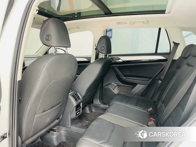 Volkswagen Tayron 2020 Белый из Китая, фото 5