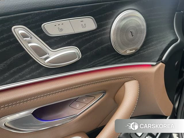 Mercedes-Benz E-Class 2022 Черный из Китая, фото 5