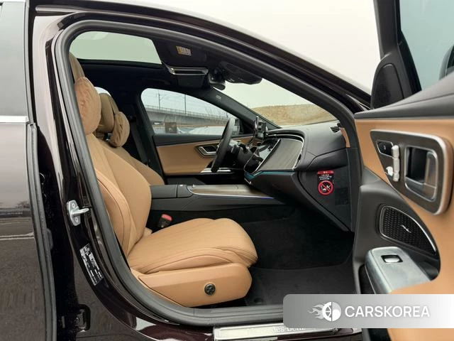 Mercedes-Benz E-Class 2024 Черный из Китая, фото 5