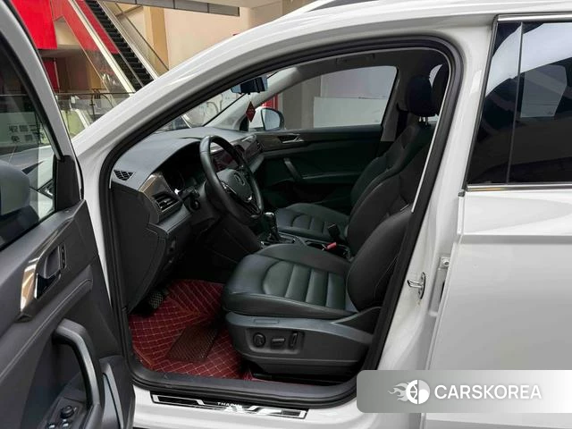 Volkswagen Tharu 2022 Белый из Китая, фото 5