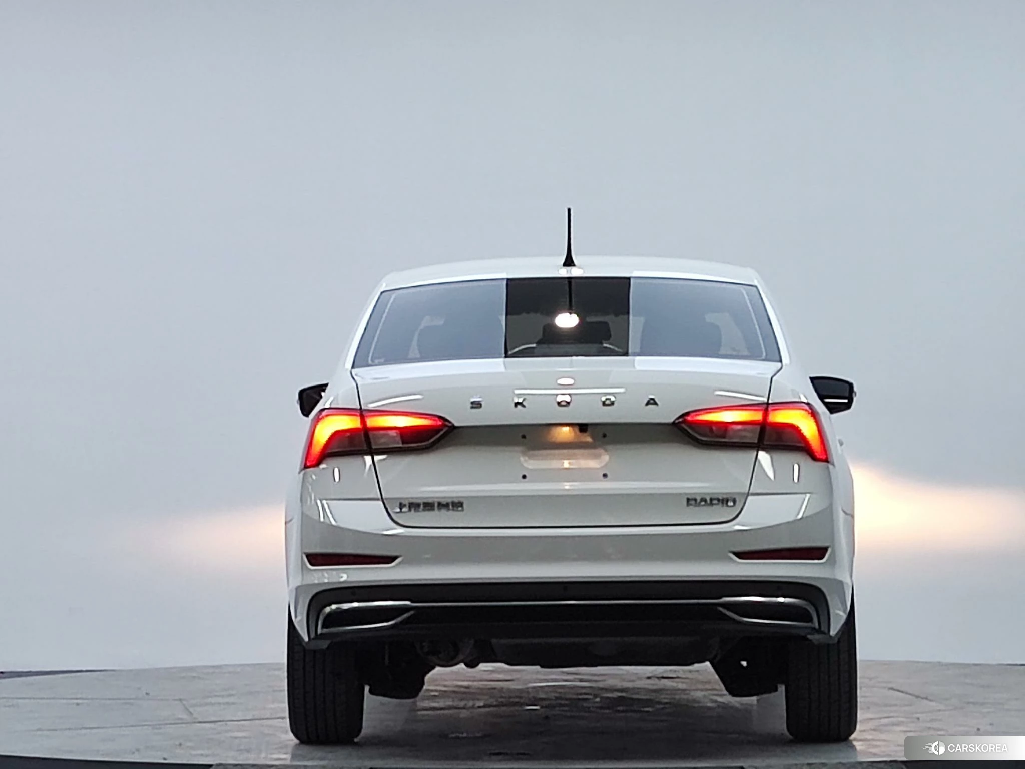 Skoda Rapid 2022 Белый из Китая, фото 5