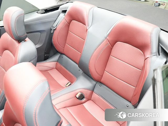 Ford Mustang 7th Generation 2025 Черный из Кореи, фото 5