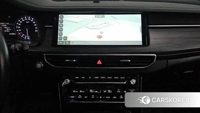 Kia K7 Premier 2021 Белый из Кореи, фото 5