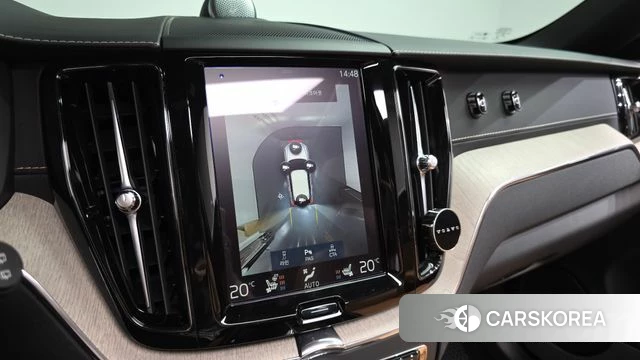Volvo XC60 second Generation 2020 Белый из Кореи, фото 5