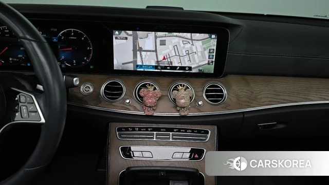 Mercedes-Benz E-Class W213 2021 Белый из Кореи, фото 5