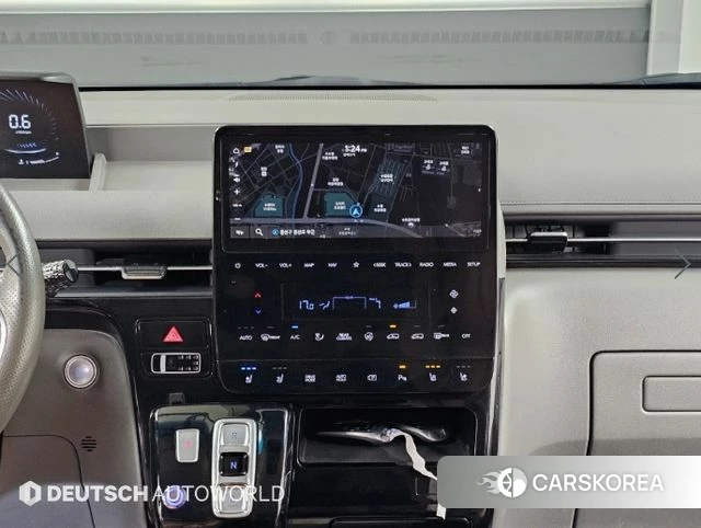 Hyundai Staria 2021 Белый из Кореи, фото 5