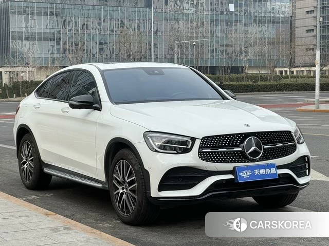 Mercedes-Benz GLC 2021 Белый из Китая, фото 5
