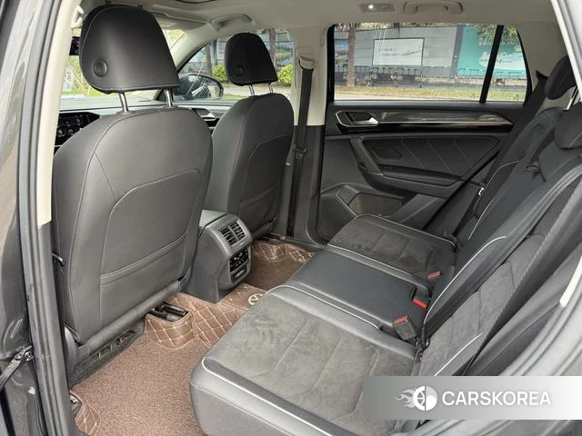 Volkswagen Tayron 2021 Черный из Китая, фото 5