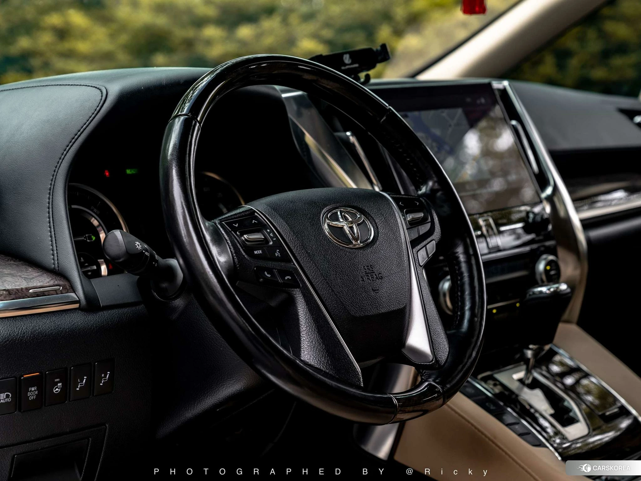 Toyota Alphard 2021 Черный из Китая, фото 5
