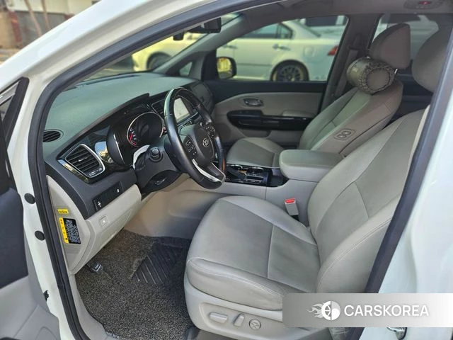 Kia The New Carnival 2019 Белый из Кореи, фото 5