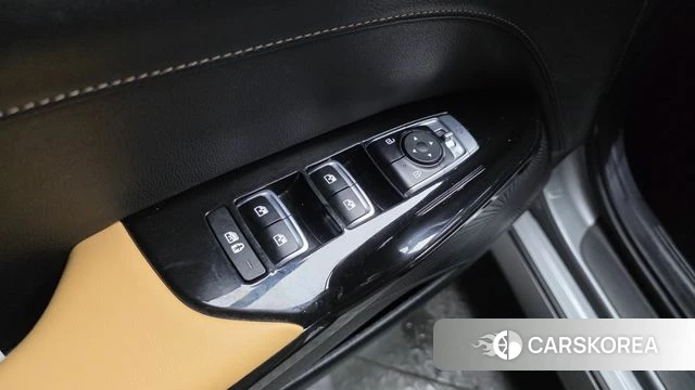 Kia K5 Hybrid 3rd Generation 2021 Серебряный из Кореи, фото 5